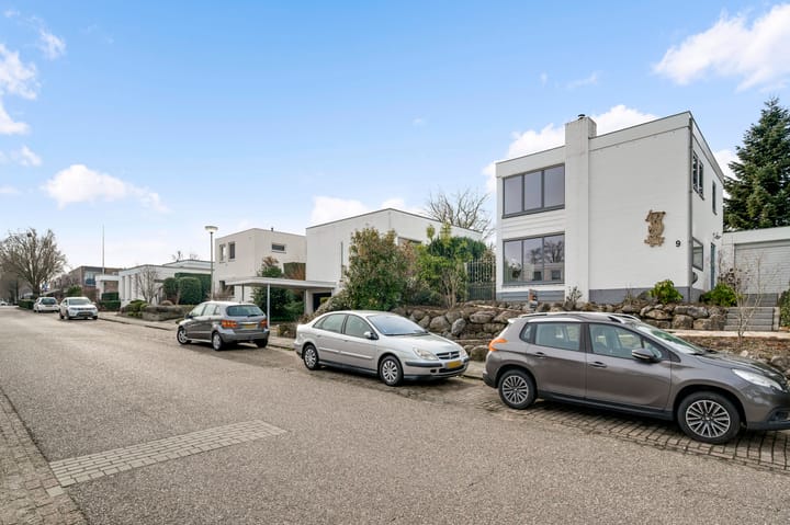 Photo 20 of Burgemeester Huybenstraat 9