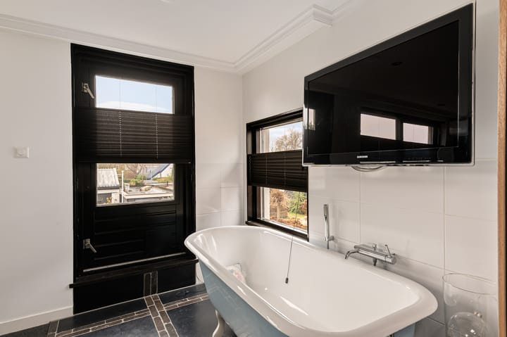 Photo 20 of Hoofdweg 1786