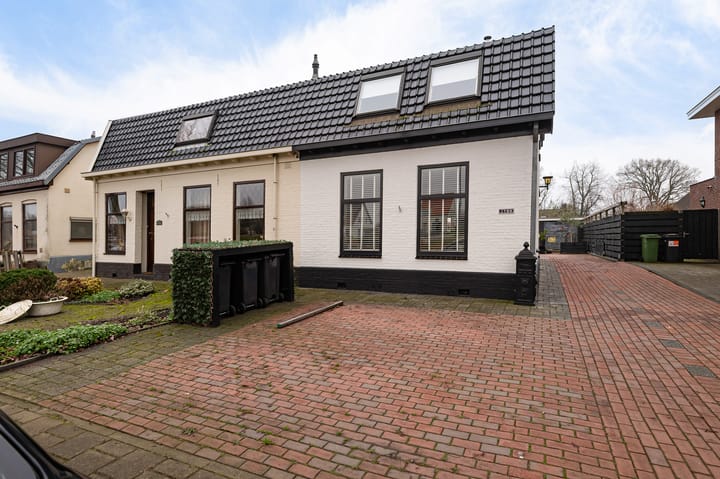 Photo 38 of Hoofdweg 1786