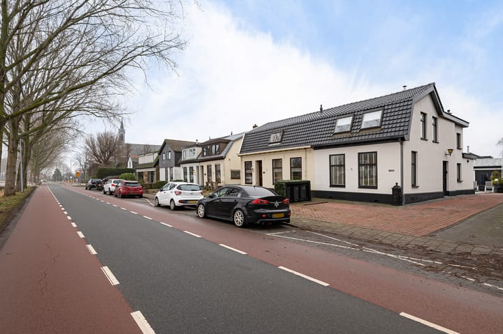 Photo 39 of Hoofdweg 1786