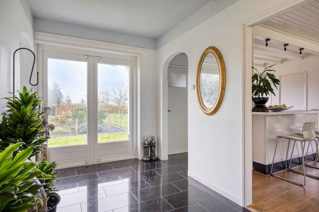 Photo 11 of Kneuterstraat 30