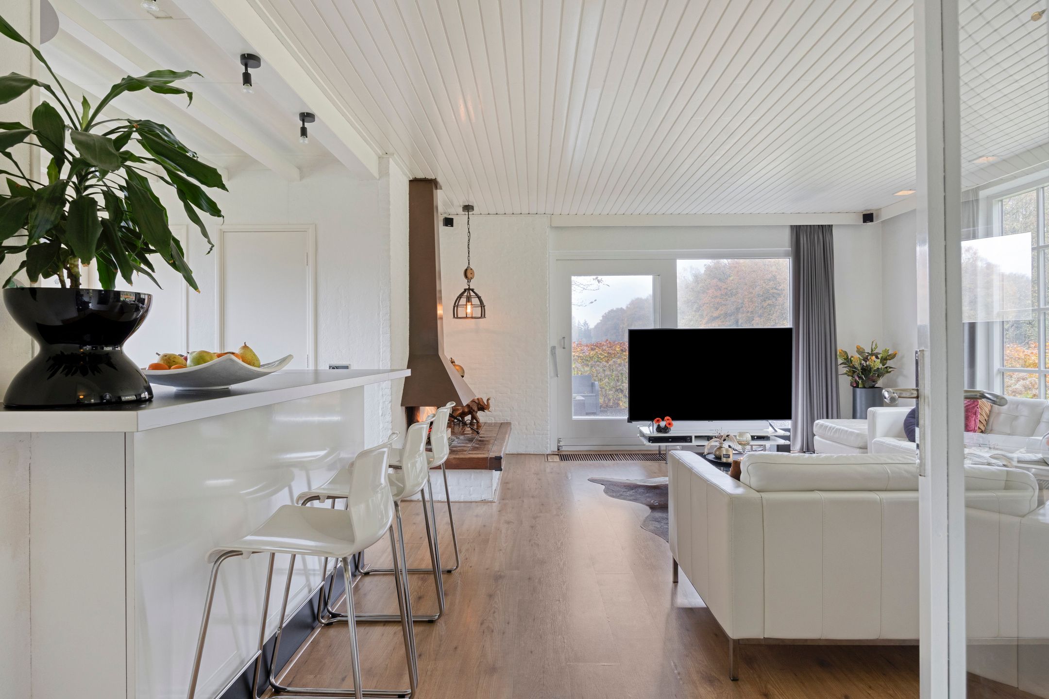 Photo 15 of Kneuterstraat 30