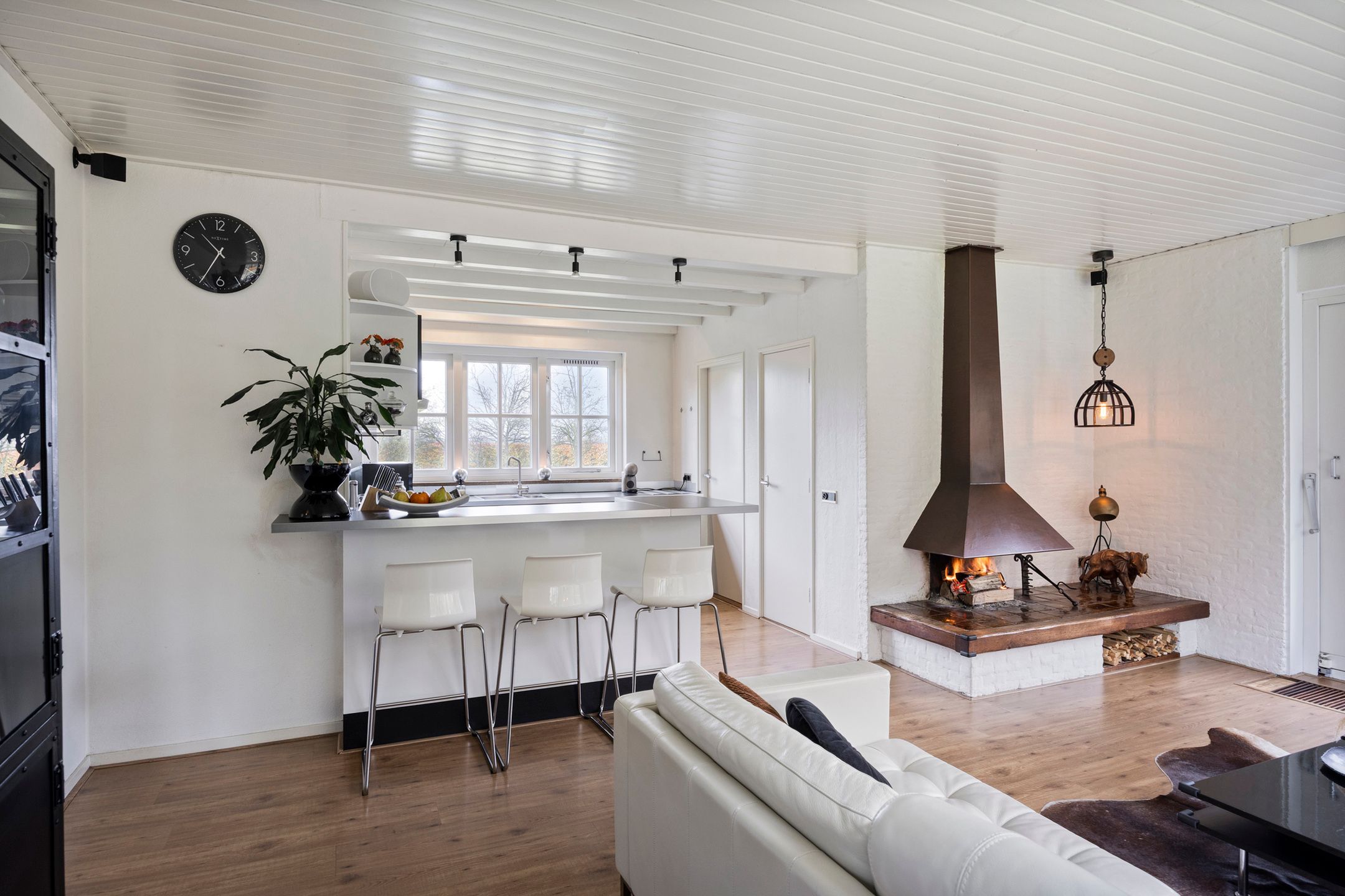 Photo 18 of Kneuterstraat 30