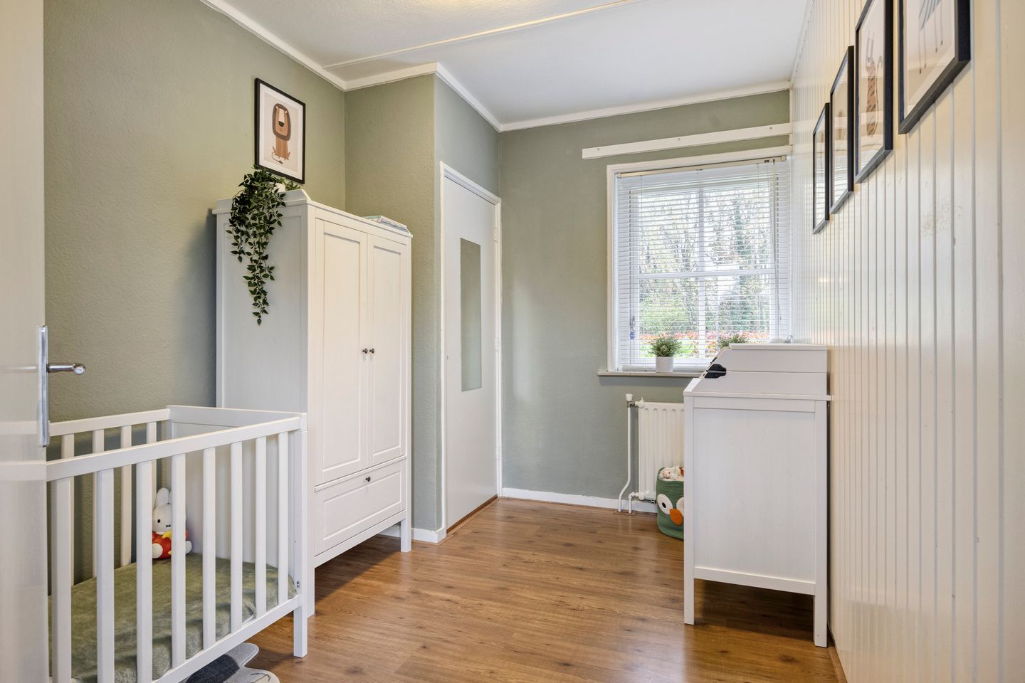 Photo 29 of Kneuterstraat 30