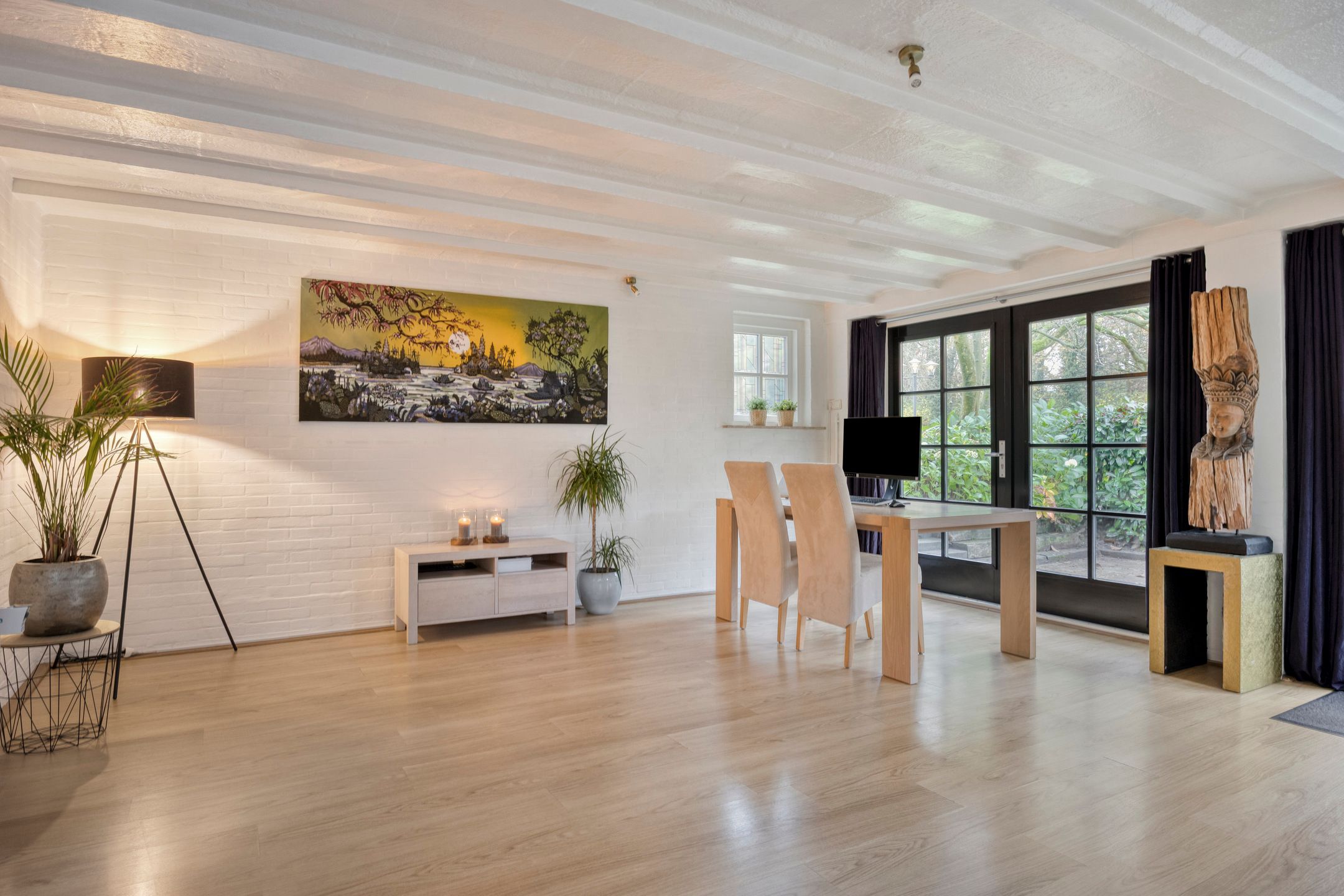 Photo 36 of Kneuterstraat 30