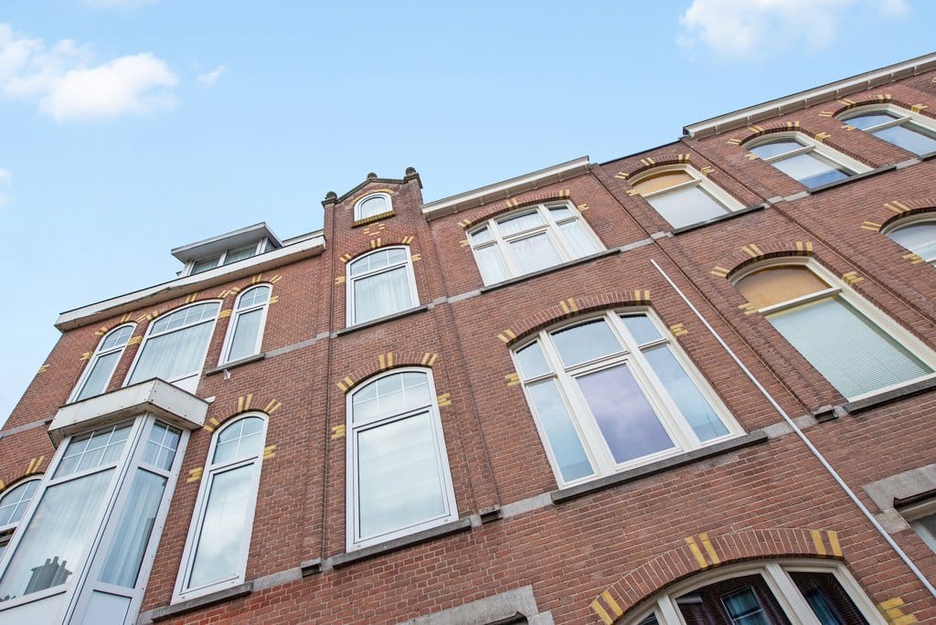 Foto 2 van Van Beuningenstraat 56