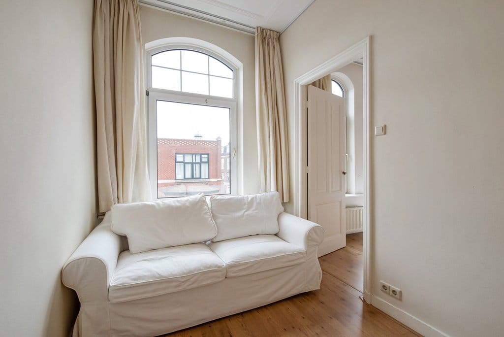 Foto 16 van Van Beuningenstraat 56