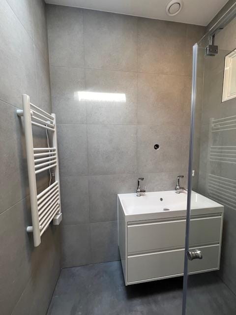 Foto 23 van Van Beuningenstraat 56