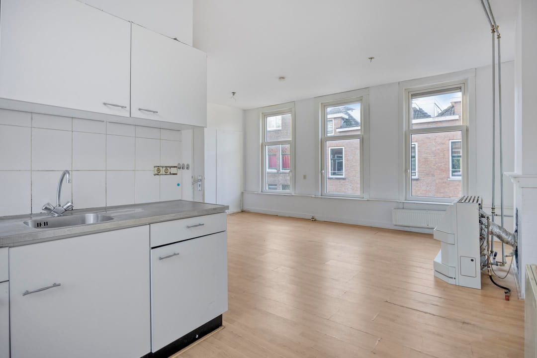 Photo 8 of Zuidpolderstraat 42-B02