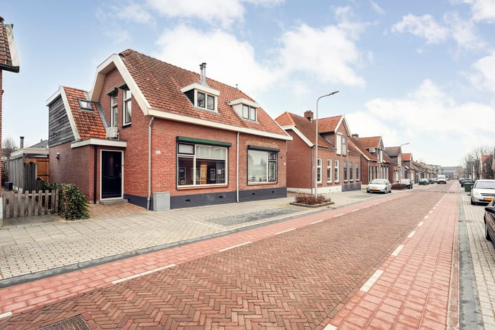 Esstraat 100