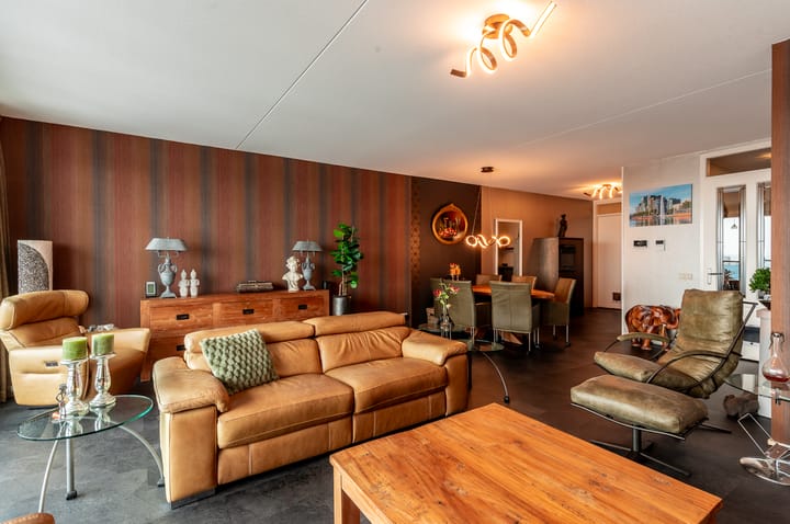 Foto 12 van Zilverparkkade 48