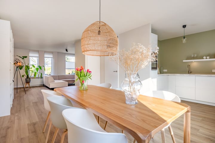 Photo 5 of Weegbree 18