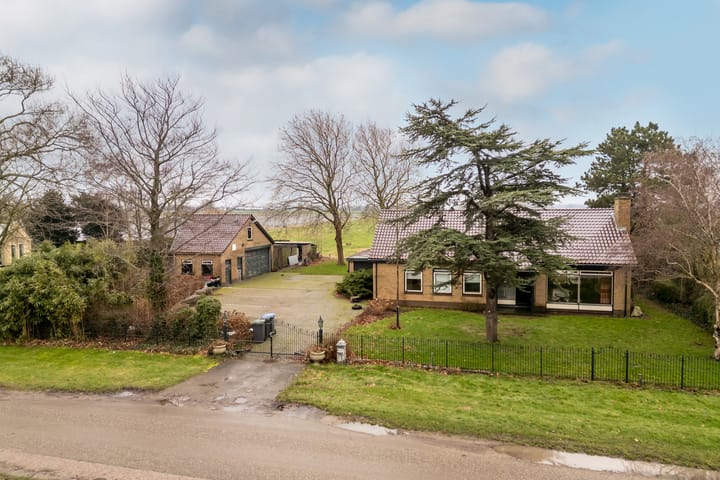 Foto 2 van Woudseweg 4-B