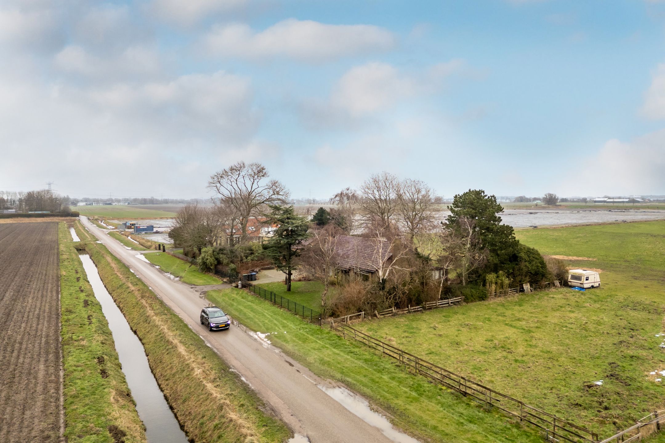 Photo 6 of Woudseweg 4-B