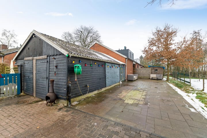 Photo 4 of Hoofdstraat 82