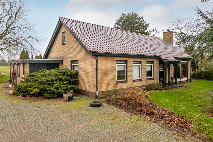 Foto 10 van Woudseweg 4-B