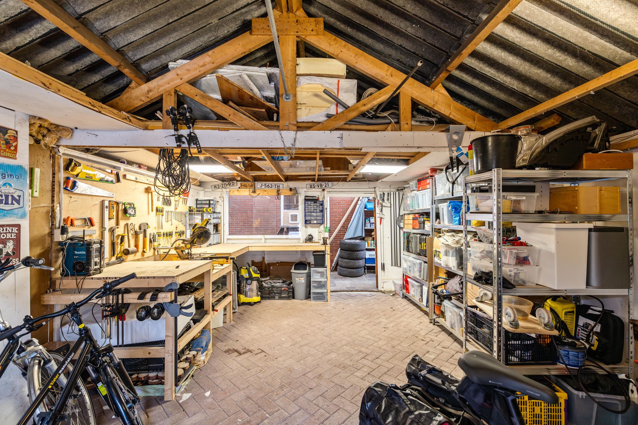 Photo 36 of Hoofdstraat 82