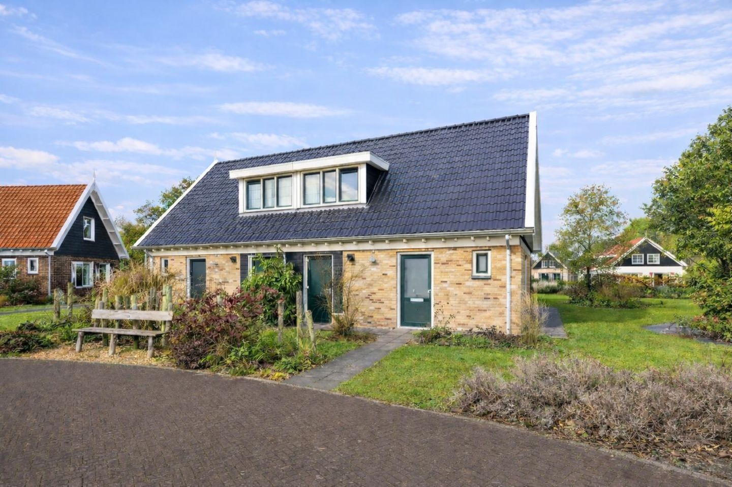 Foto 1 van Daleboutsweg 4-0136