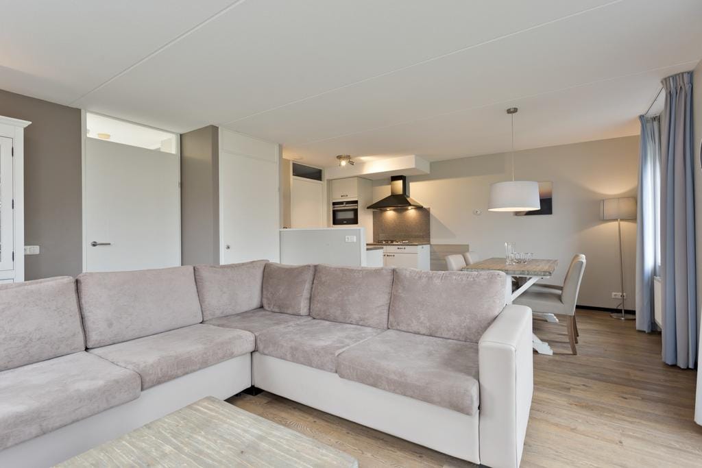 Photo 9 of Daleboutsweg 4-0136