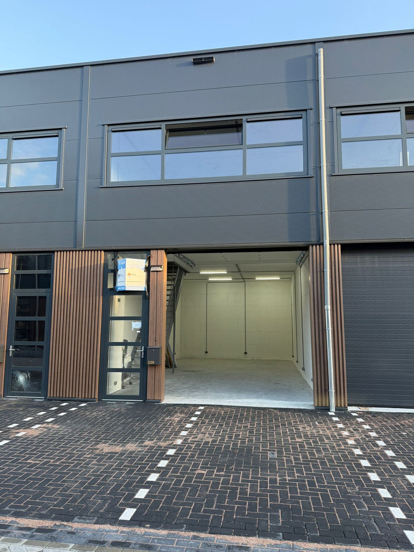 View photo 4 of Chemieweg 229