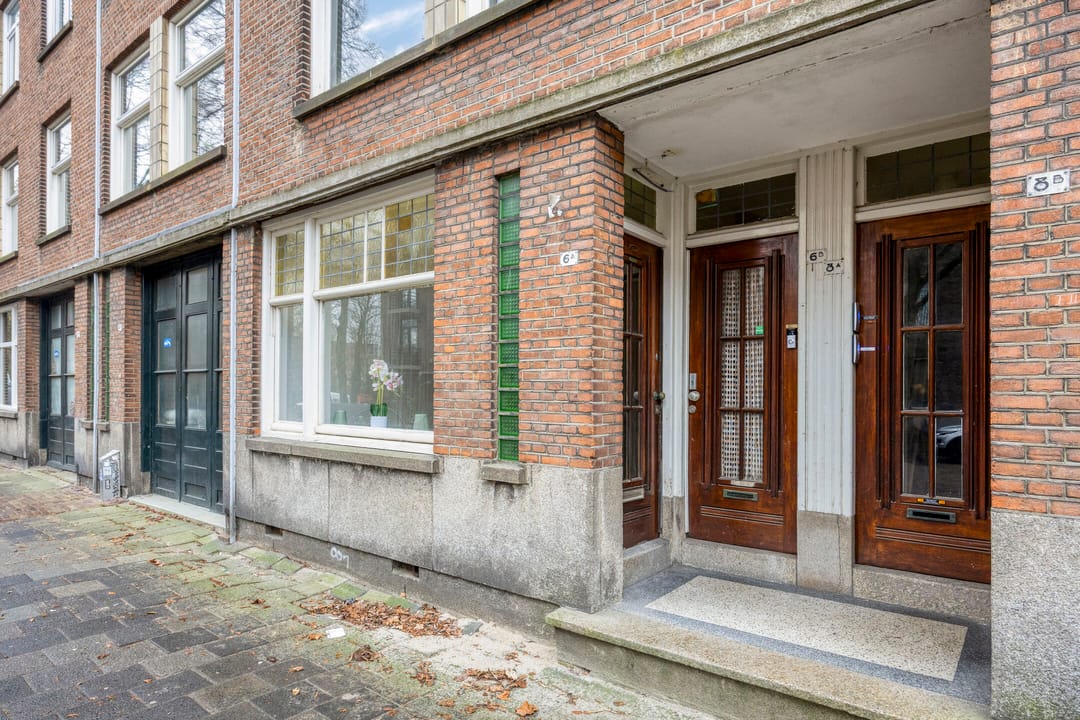 Photo 7 of Besemerstraat 6-A