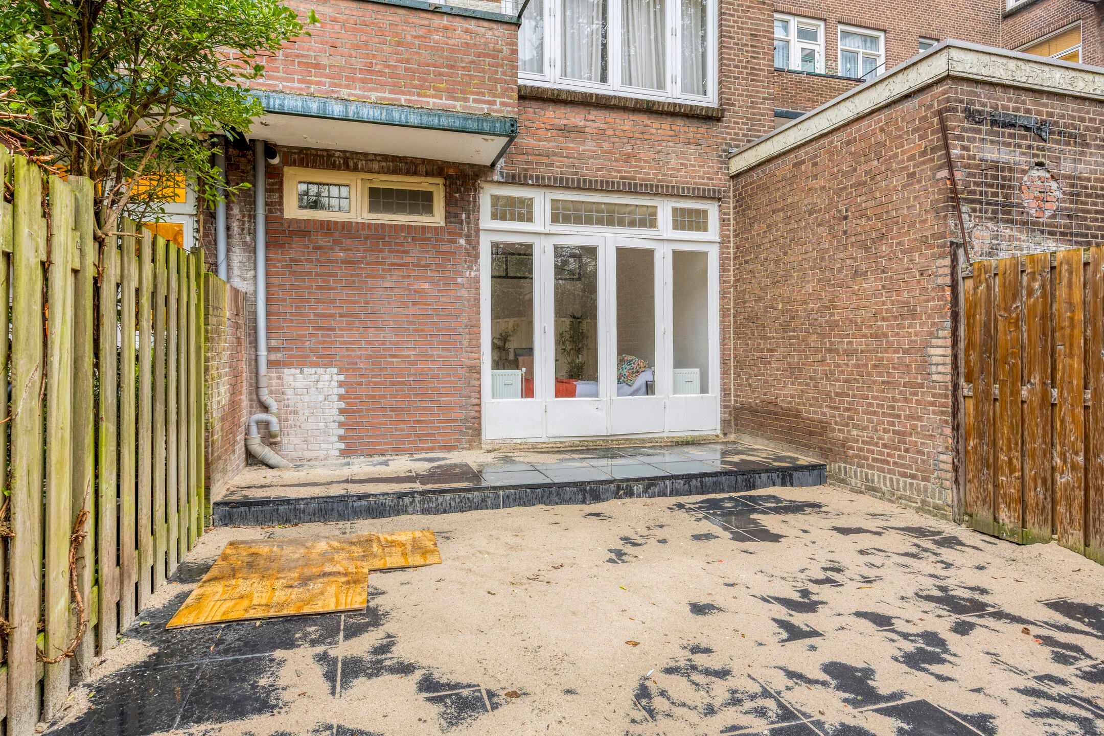 Photo 18 of Besemerstraat 6-A