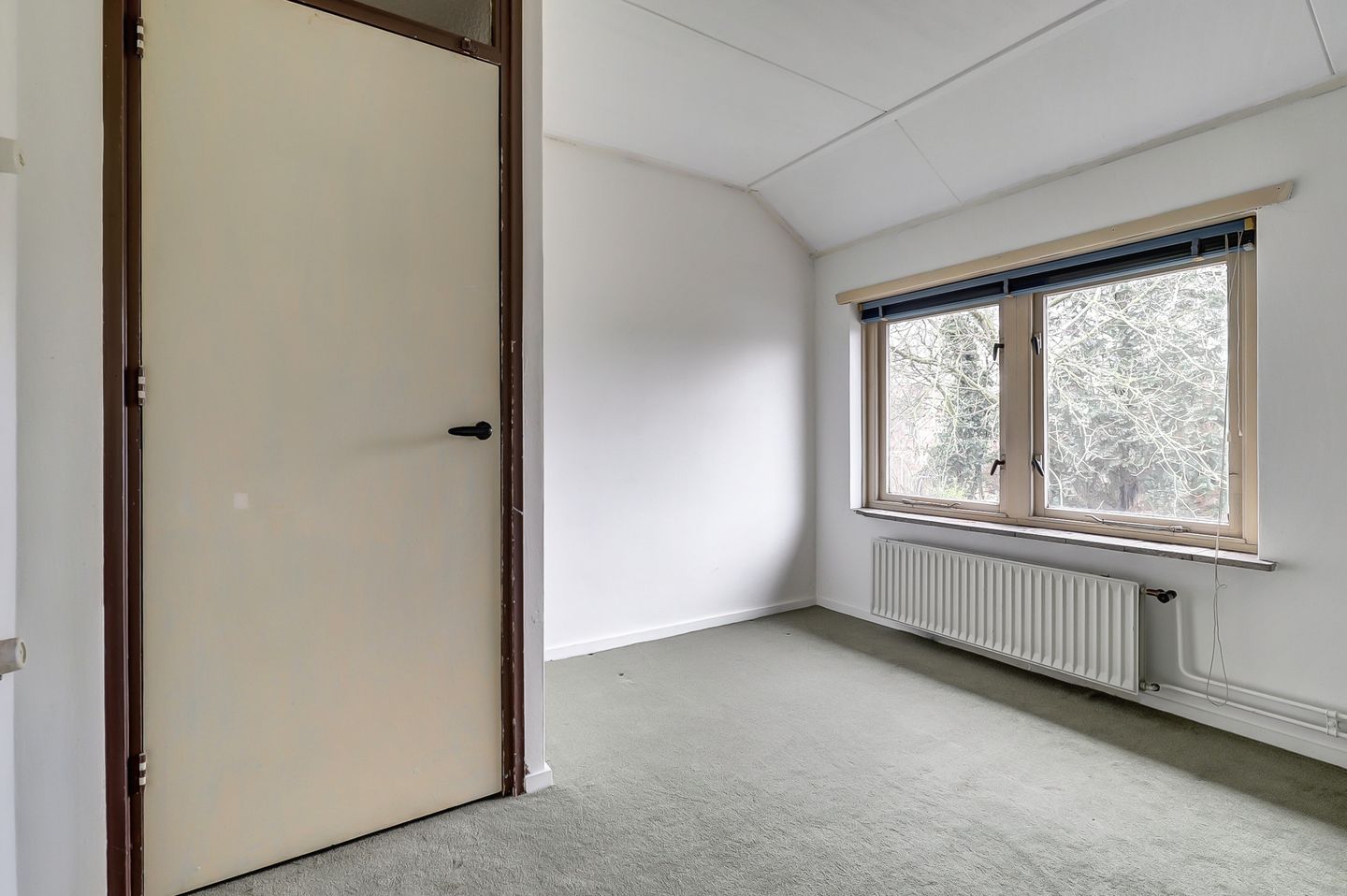 Foto 25 van Korenbloemstraat 1