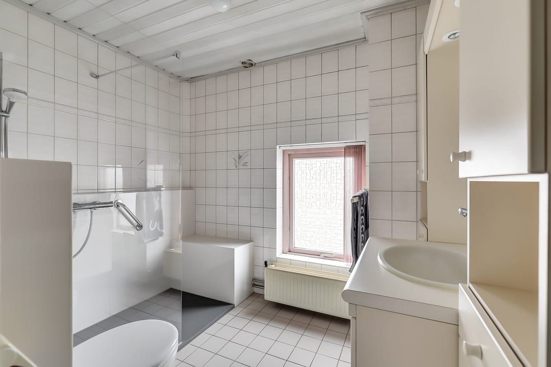 Foto 28 van Korenbloemstraat 1