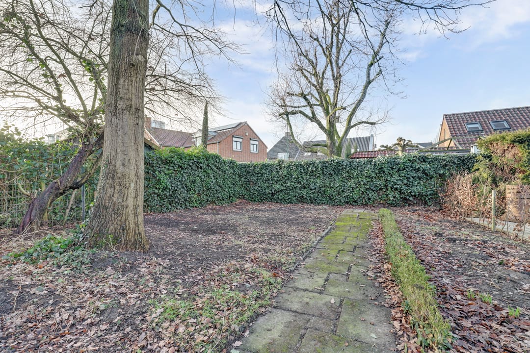 Foto 38 van Korenbloemstraat 1