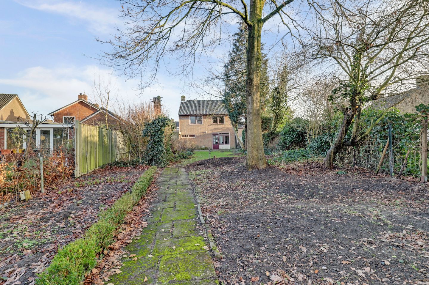 Foto 40 van Korenbloemstraat 1