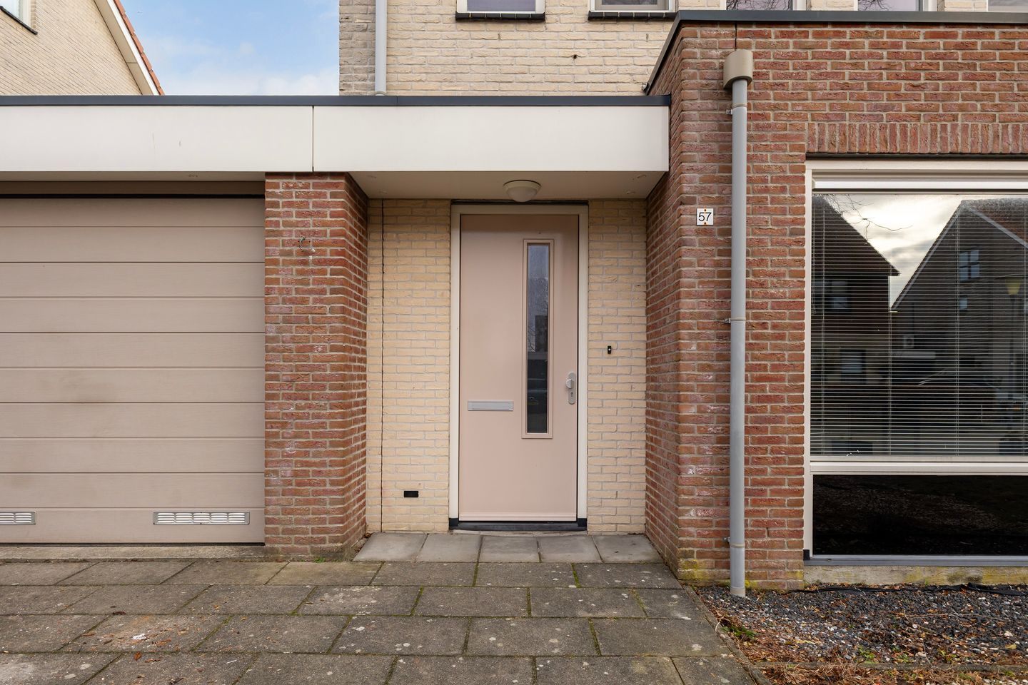 Foto 5 van Frouwesân 57