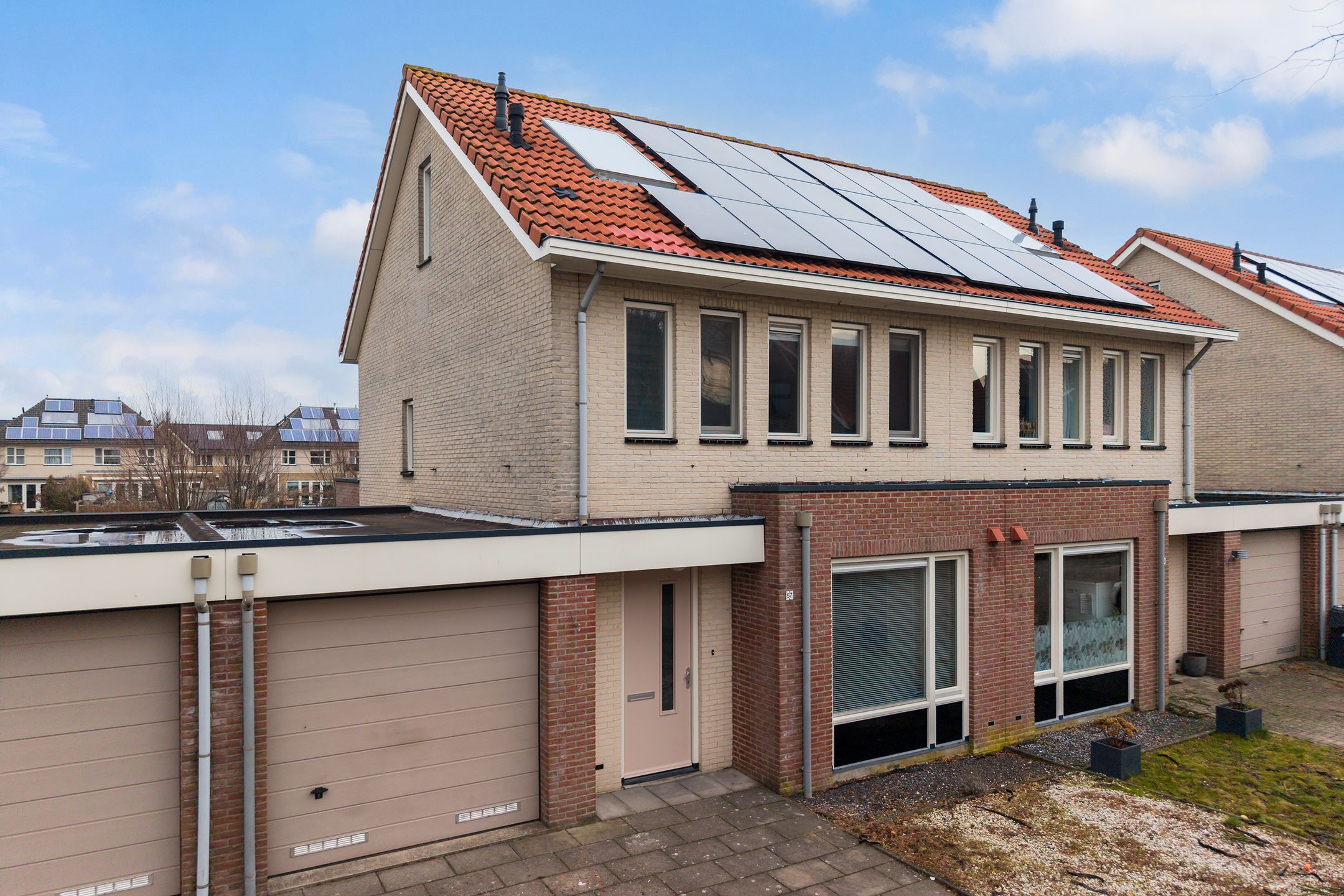 Foto 33 van Frouwesân 57