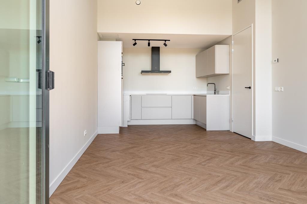 Foto 7 van Plesmanweg 401