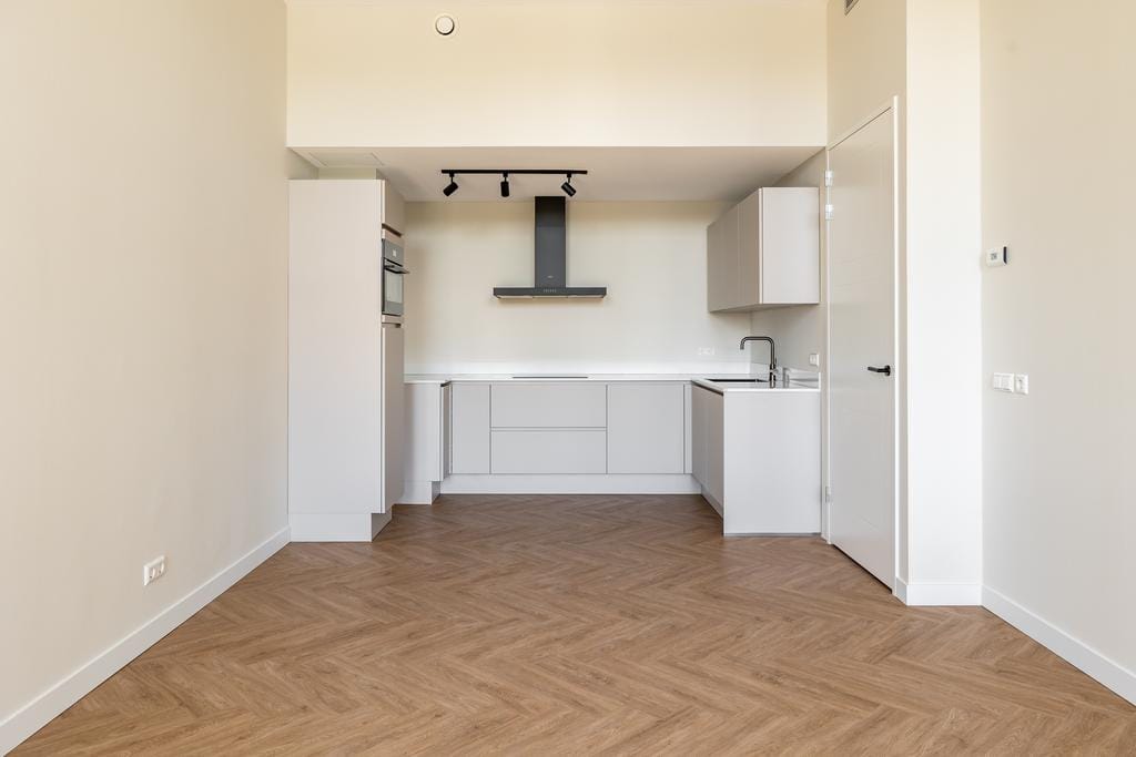 Foto 8 van Plesmanweg 401