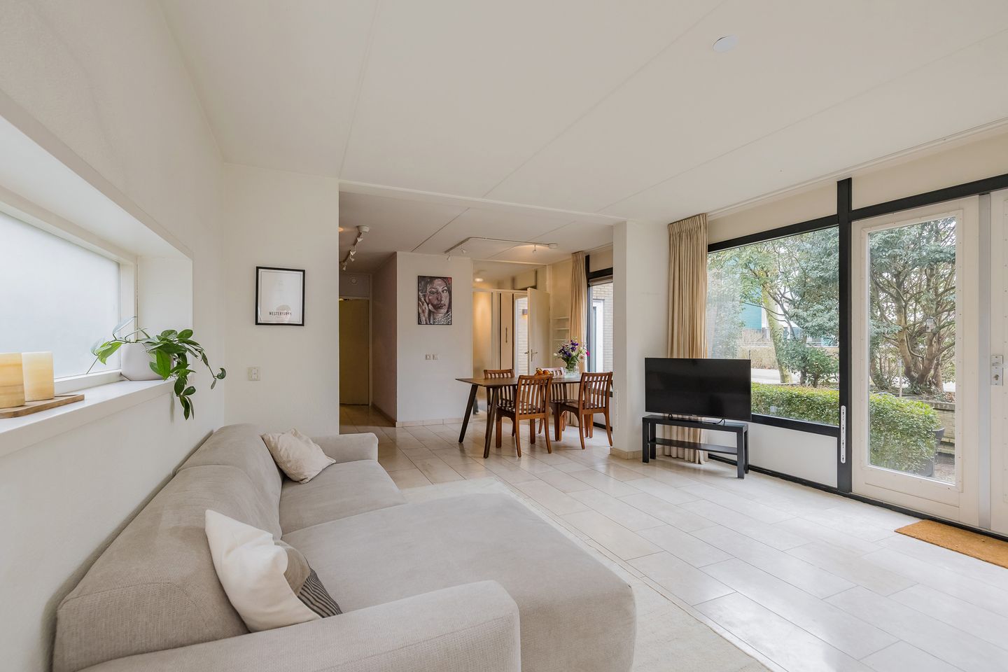 Foto 14 van Galle Promenade 135