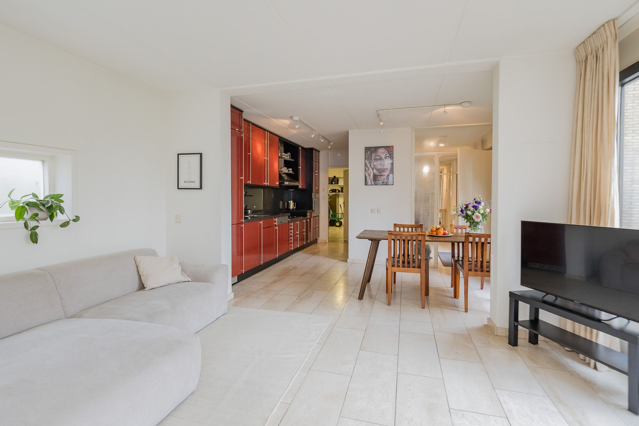 Foto 15 van Galle Promenade 135