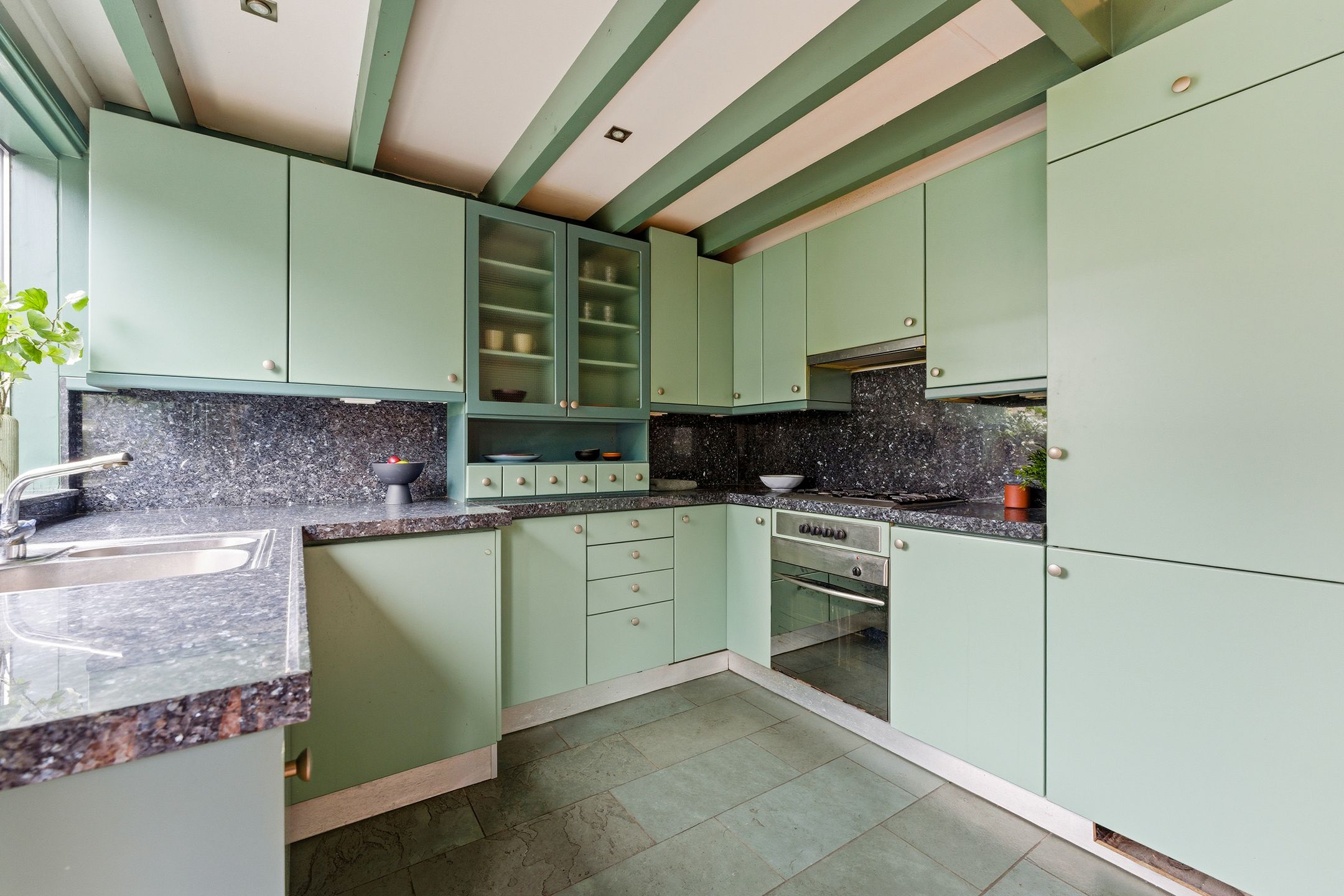 Foto 21 van Larikslaan 153