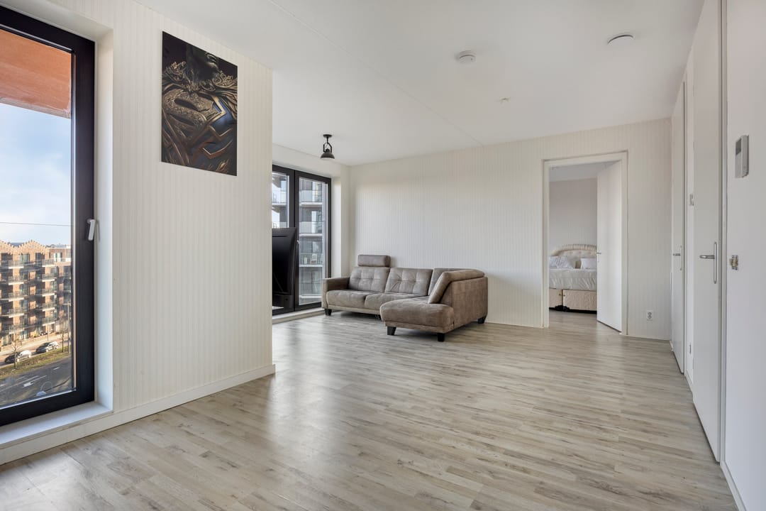 Foto 8 van Niemeyerstraat 66