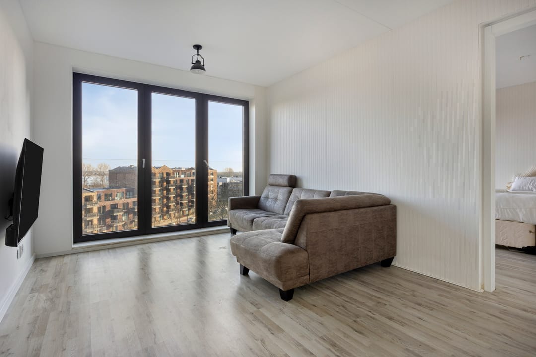 Foto 11 van Niemeyerstraat 66