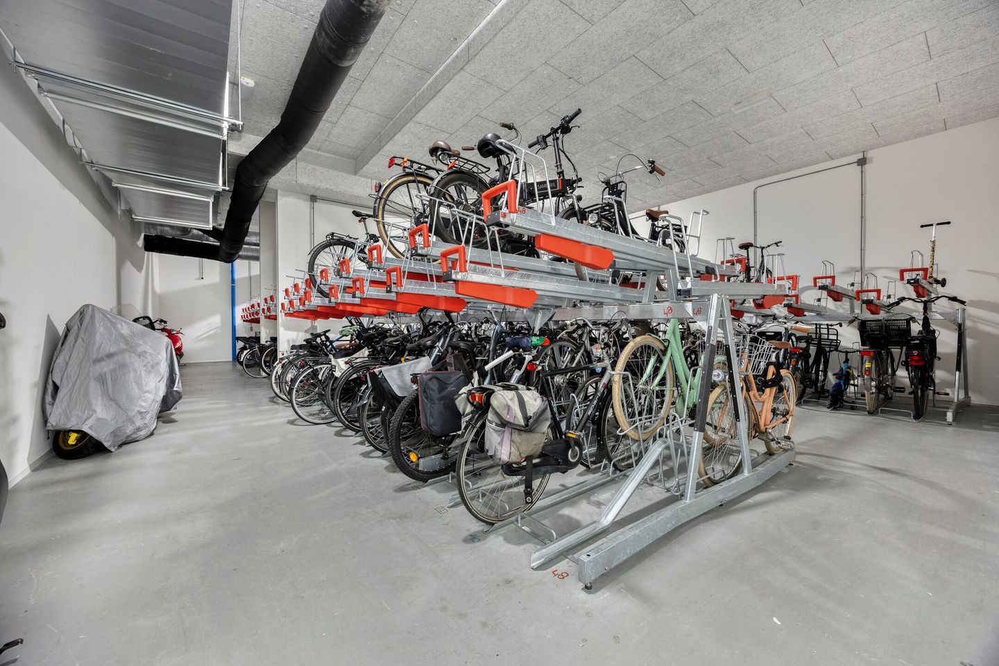 Foto 29 van Niemeyerstraat 66