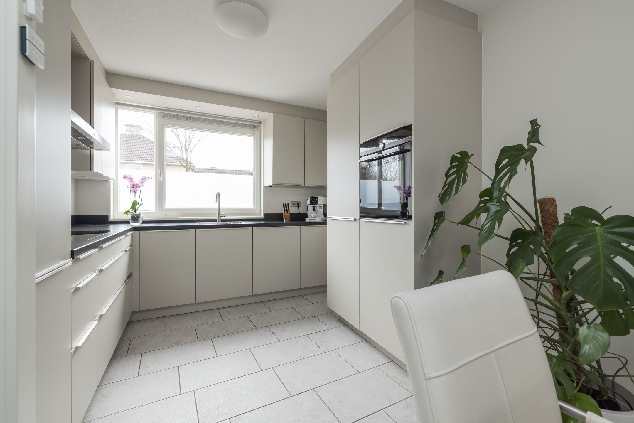 Photo 6 of Vliegeniersweg 65