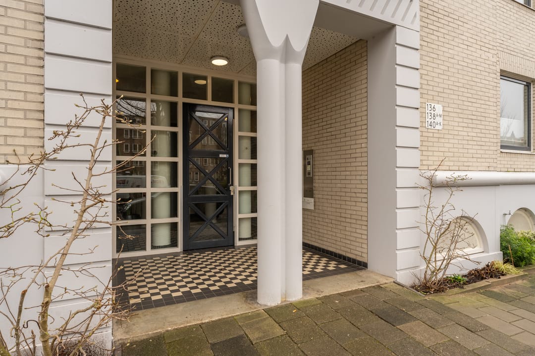 Foto 2 van Da Costakade 140-B