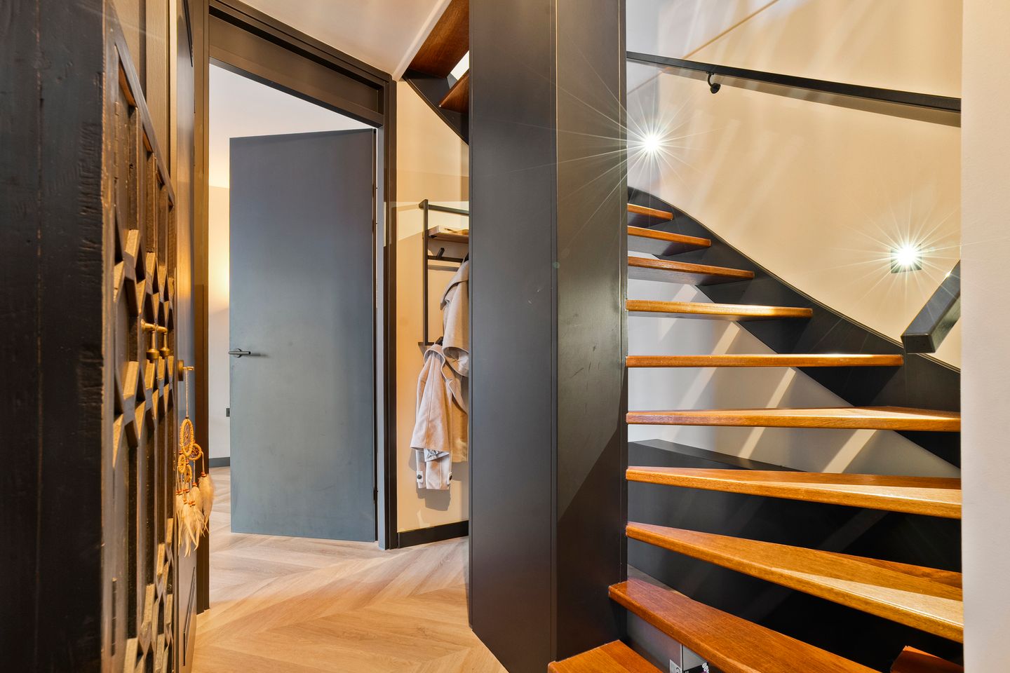 Foto 10 van Moesdistel 11