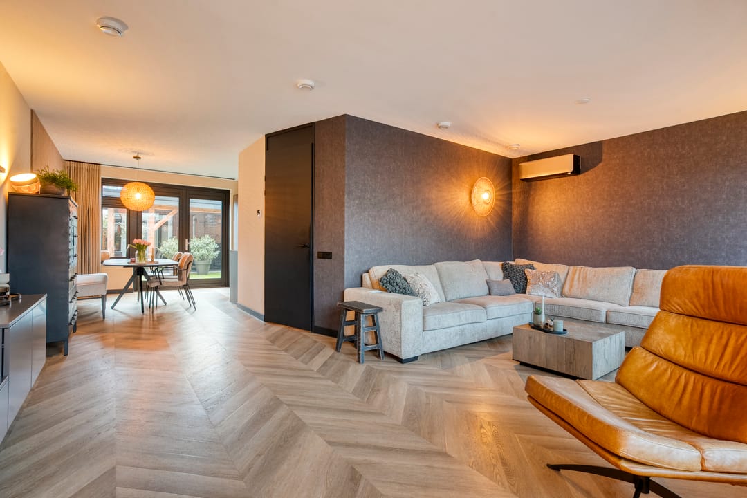 Foto 13 van Moesdistel 11