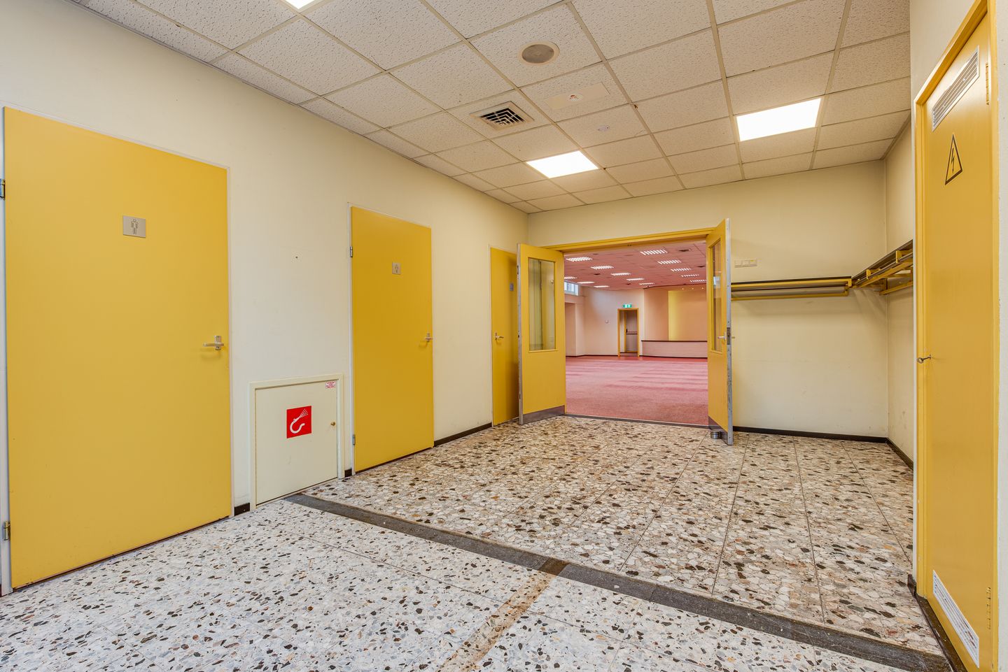 Bekijk foto 3 van Geuzenweg 120