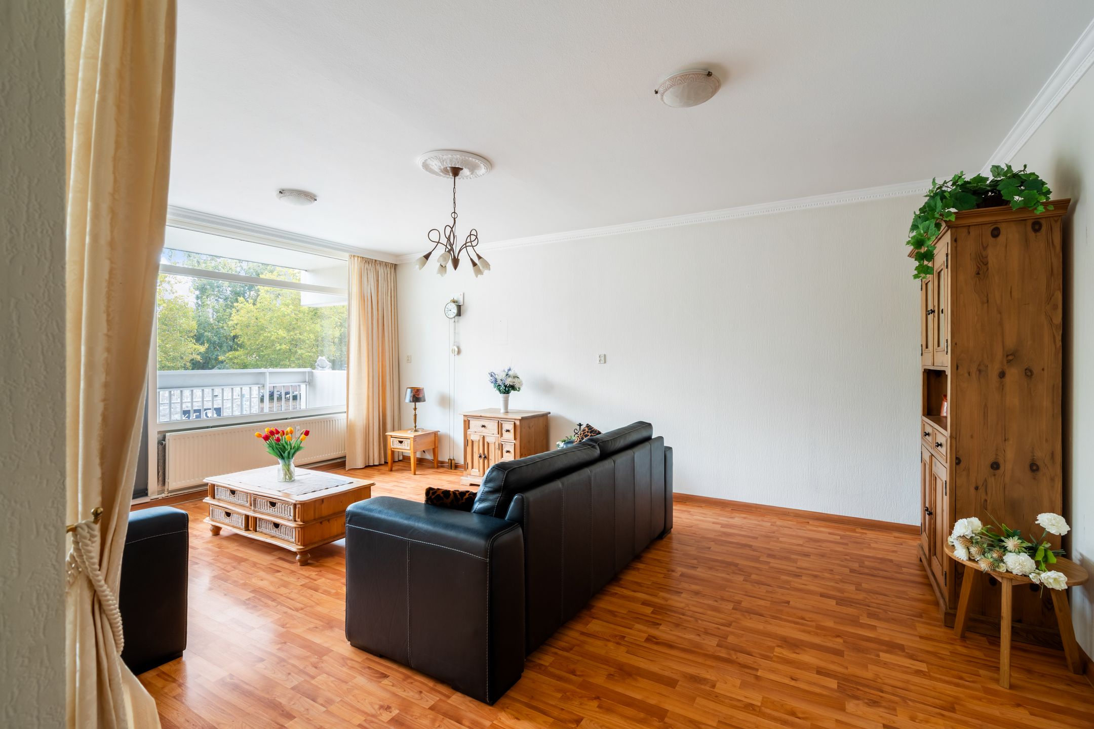 Foto 12 van Sterrenburgplein 12