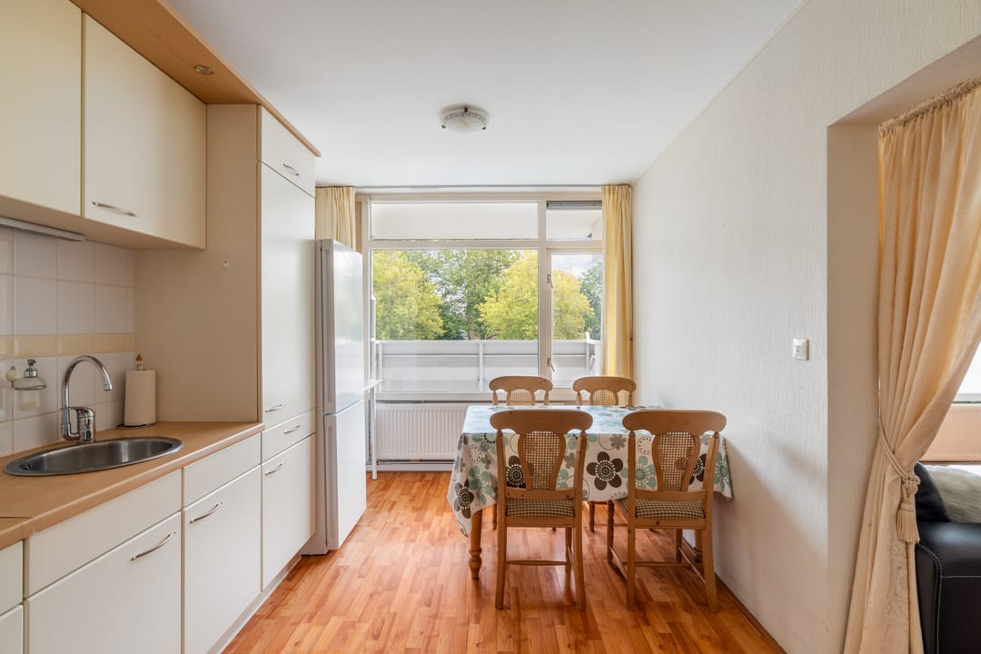 Foto 16 van Sterrenburgplein 12