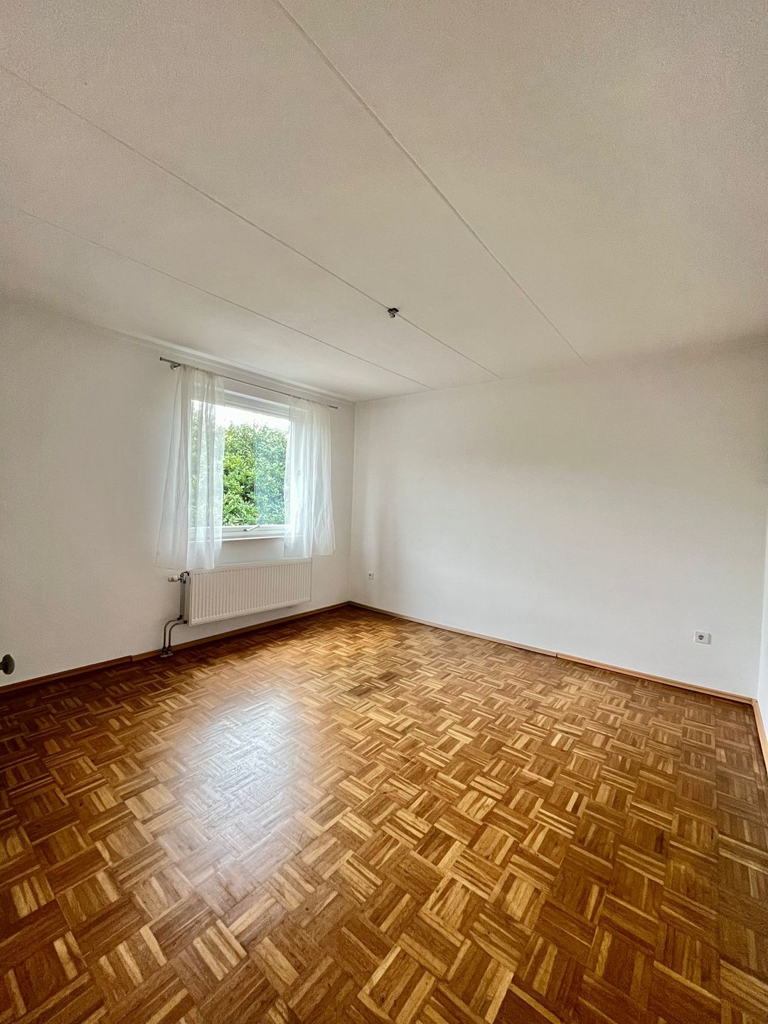 Photo 13 of Pieter de Hooghstraat 27