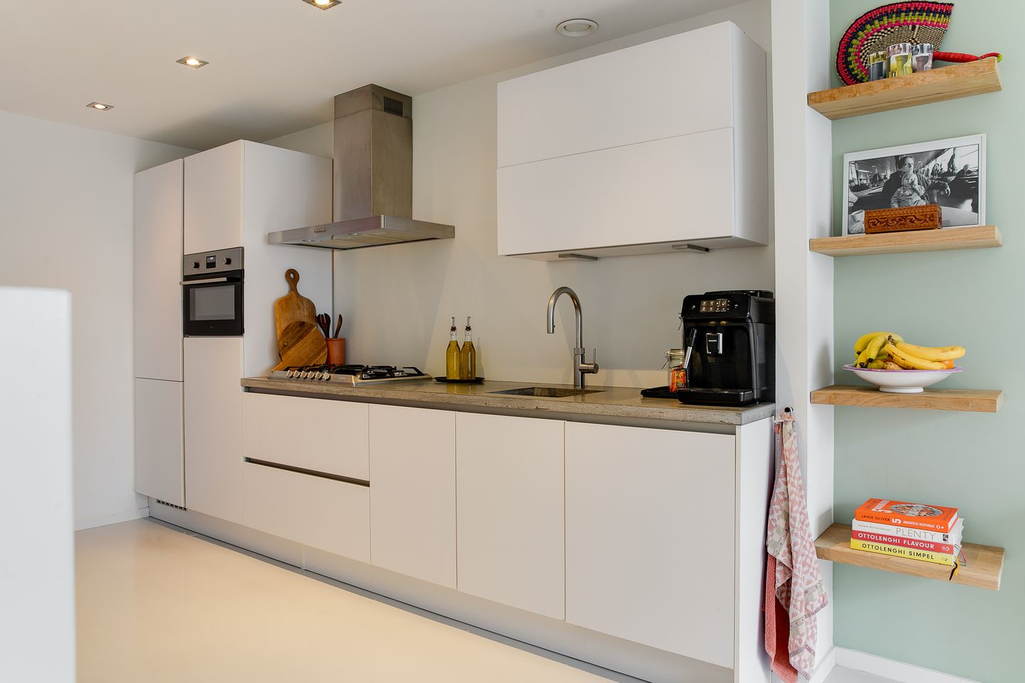 Foto 10 van Nieuwpoortstraat 94-D9