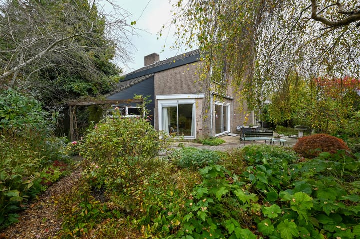 Foto 4 van Astronautenweg 15